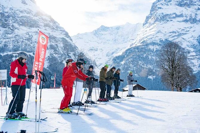1 Day Beginner Ski Package from Interlaken - Equipment included, clothing left to you