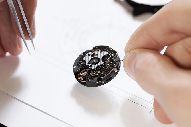 À Maurice Watch Workshop in Zurich - Your turn at the workbench