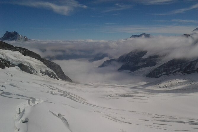 Alpine Majesty:From Zürich to Jungfraujoch Exclusive Private Tour - The return through Kleine Scheidegg and Wengen