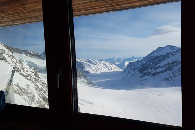 Alpine Majesty:From Zürich to Jungfraujoch Exclusive Private Tour - Returning from Interlaken to Zürich