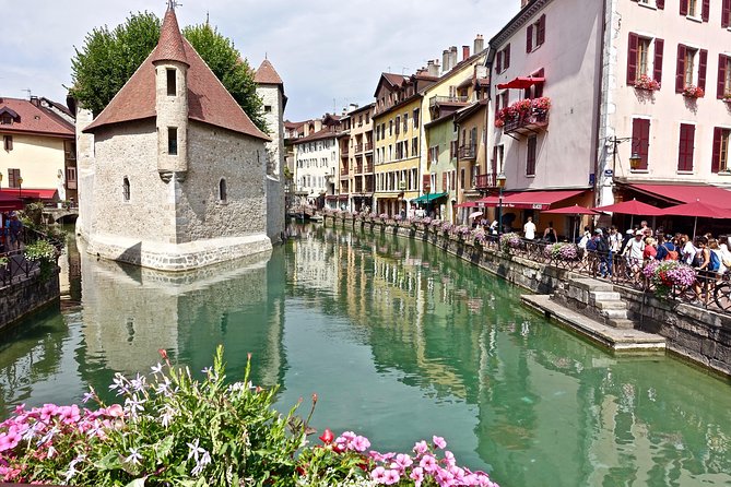 Annecy - Venice of the Alps - Tour from Geneva - The Best Way to Use Your Two or Three Hours