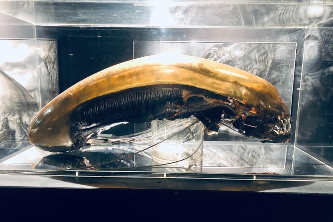 Art, Castle & Aliens: Gruyères Full-Day Tour to HR Giger Museum - Gruyères Castle and the old town