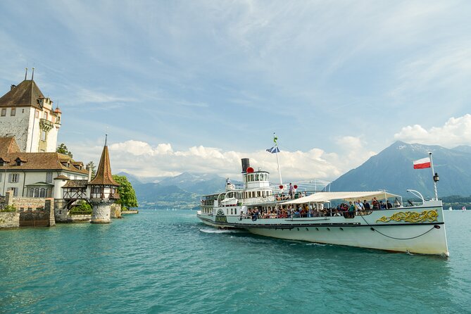 Attraction Ticket: Day Pass for Lake Thun & Brienz Boat Cruises - What first class changes on the boats