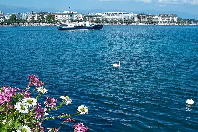 Audioguided sightseeing cruise of Geneva - Why a short lake cruise works in Geneva