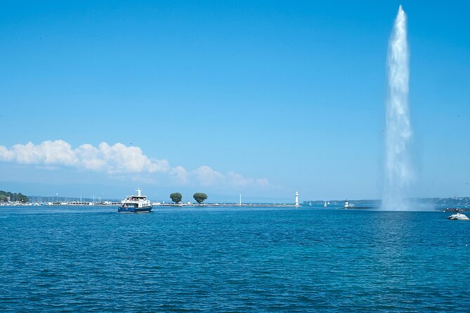 Audioguided sightseeing cruise of Geneva - Finding the boat at Quai du Mont-Blanc 2