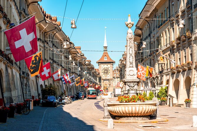 Bern Scavenger Hunt and Highlights Self Guided Audio Tour - Nydegg Church and the eastern edge of Bern
