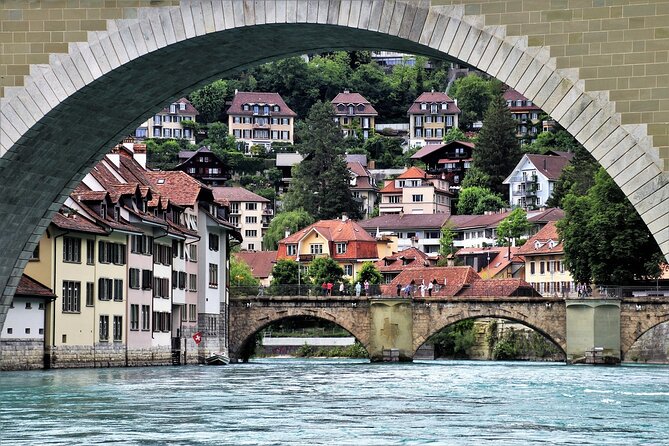 Bern Walking Tour: Explore Top Sights & Hidden Gems - The Federal Palace and Bern’s political role