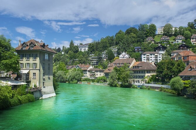 Bern Walking Tour: Explore Top Sights & Hidden Gems - Starting near the bears and the Rose Garden view