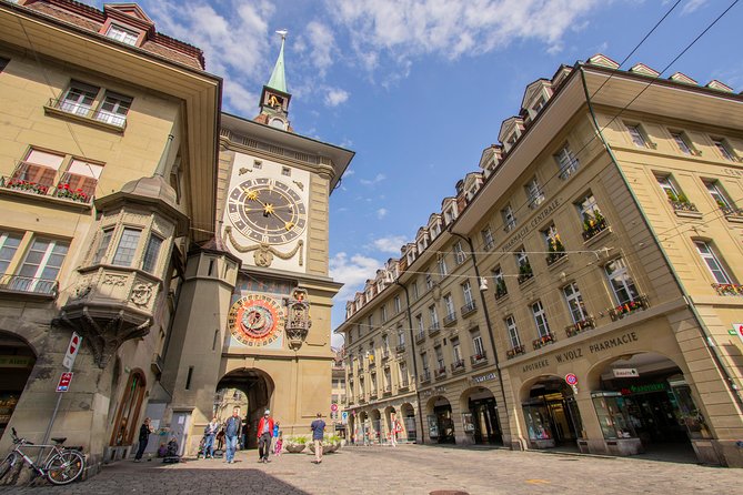 Best Intro to Bern in 2 hours with a Local - Bern’s UNESCO Old Town, fountains, and shopping arcades