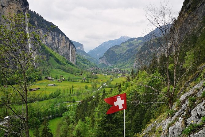 Best of Bernese Oberlands from Luzern - Interlaken is a quick look, not a full visit
