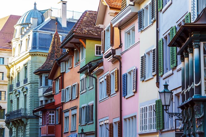 Best of Zürich & Surroundings: Walking Tour, Cable Car and Ferry - What this Zurich tour is trying to do