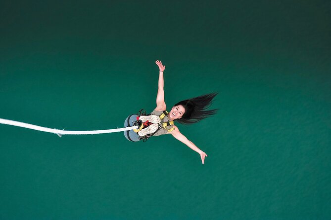 Bungy Jump Stockhorn with OUTDOOR - How the price of $317.68 adds up
