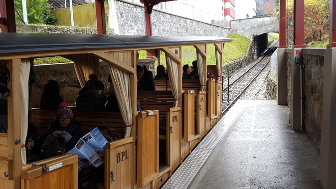 Cabrio Cable Car to Stanserhorn Half-Day Trip from Luzern - Why the route from Lucerne works so well