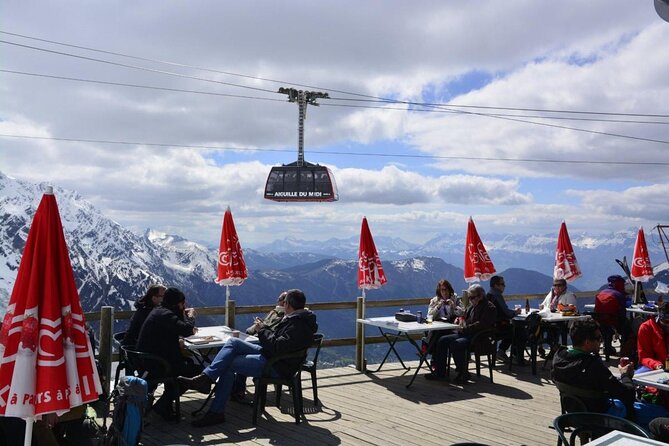 Chamonix Mont-Blanc Full Day Guided Tour - Two hours in Chamonix, with lunch on your own