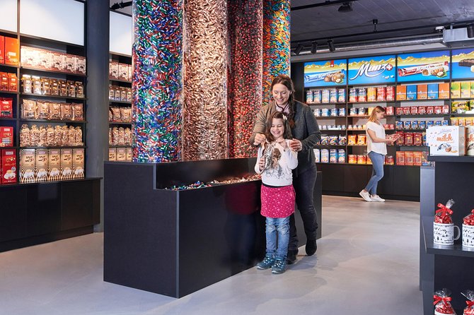 Chocolate factory Individual experience tour - The important Lindt and Chocolarium mix-up