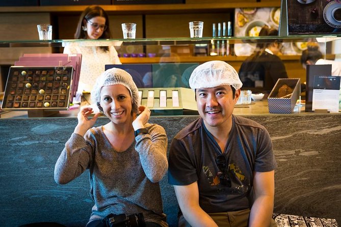 Chocolate Tasting with Lake Trip and City Tour: The Ultimate Lucerne Experience - Guide style and group atmosphere