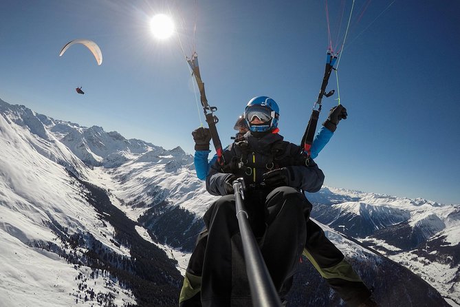 DAVOS: Paragliding For 2 Passengers - Together In The Air! (Video&Photos Incl.) - Why two-person paragliding works so well in Davos