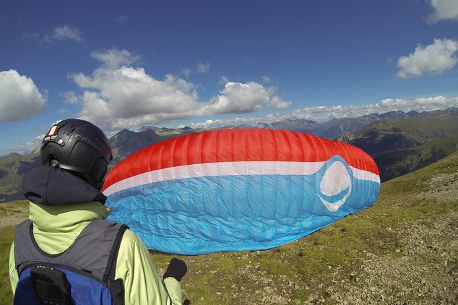 Davos Paragliding Private Tandem Pilot Half Day - Why this Davos flight feels different