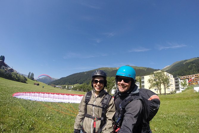 Davos Paragliding Private Tandem Pilot Half Day - Quiet views, steering, and optional acrobatics