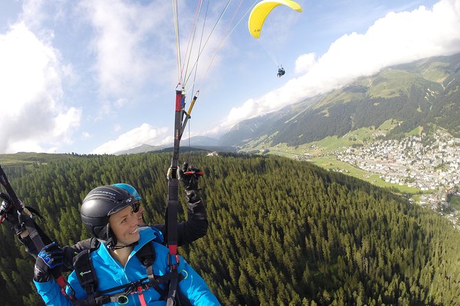 Davos Paragliding Private Tandem Pilot Half Day - Landing close to the office