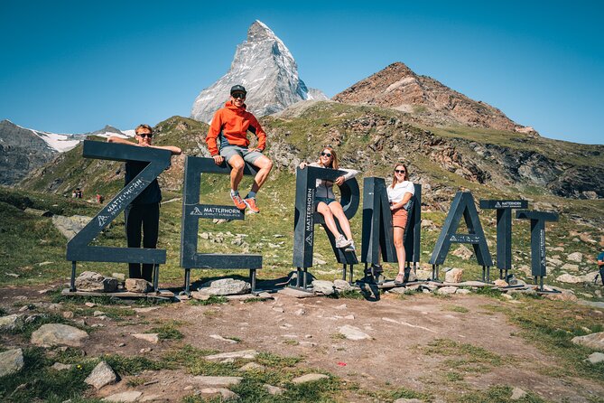 Day Tour to Zermatt Matterhorn and Glacier Paradise from Geneva - Täsch to Zermatt: several transfers, one charming destination