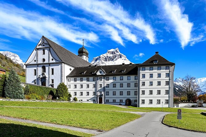 Day Trip to Engelberg from Zurich with visit of Lucerne - The road to Engelberg and the first mountain views