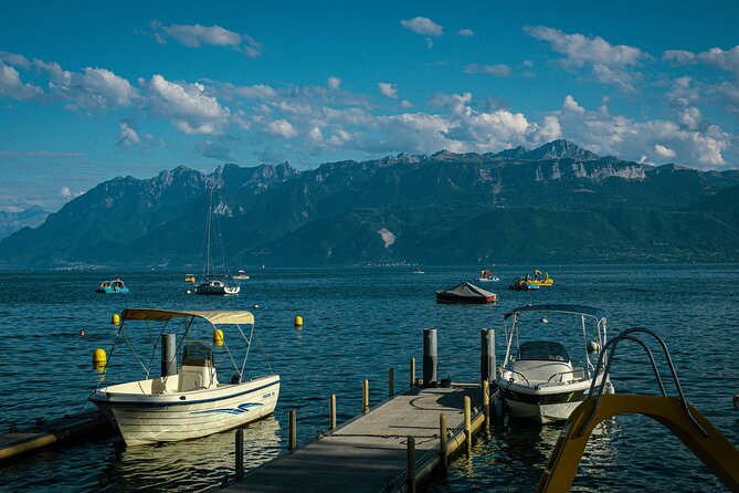 Discover Lausanne’s most Photogenic Spots with a Local - Ouchy, Belle Epoque buildings, and Lake Geneva