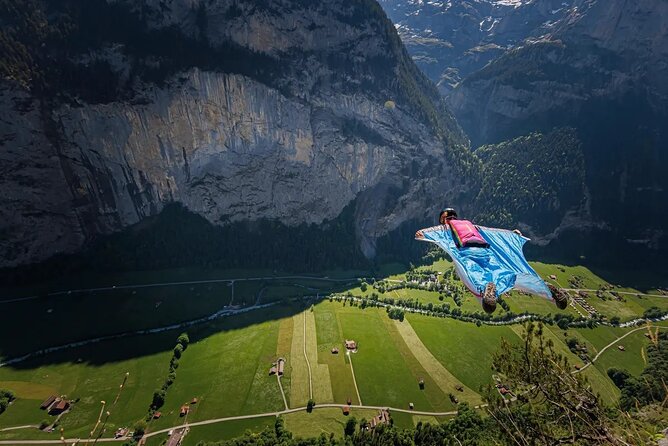 Discover Lauterbrunnen with CHEESE & CHOCOLATE - Why Lauterbrunnen Valley makes such a strong first stop