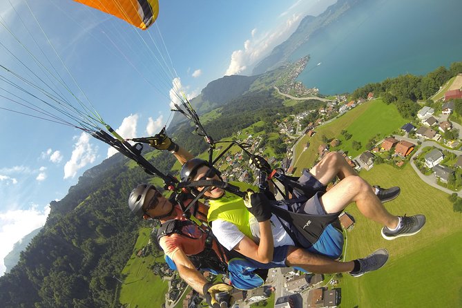 Discovery Flight Lucerne-Engelberg - In the Air With Toni, Florian, or Urs
