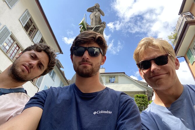 Einstein in Zurich: Walk in Time Exploration Game and Tour - Paradeplatz and the changing pace of the walk