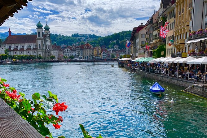Engelberg, Cheese, and Mt. Titlis Private Tour from Basel - Riding up to Lake Trübsee