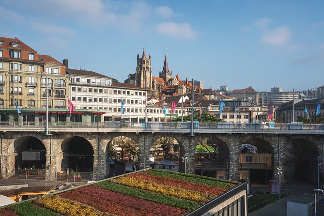 Explore Lausanne in 60 minutes with a Local - Key Points Before You Book