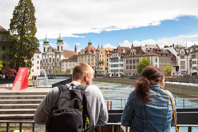 Explore Lucerne in 60 minutes with a Local - Pausing at Hofkirche St. Leodegar