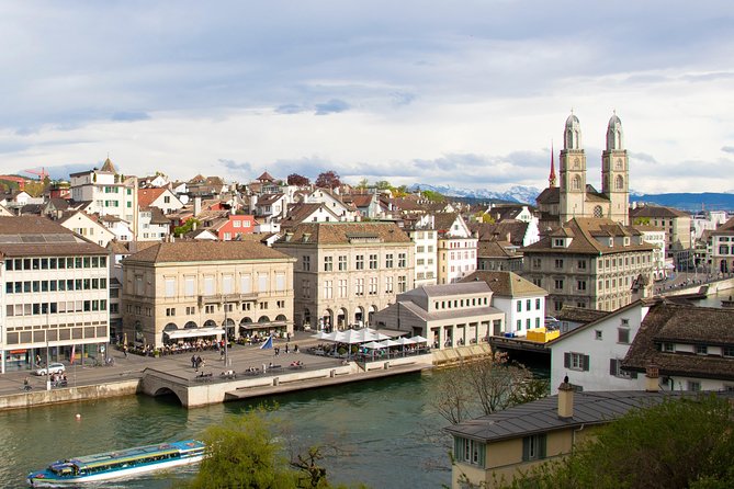 Explore the Instaworthy Spots of Zurich with a Local - Münsterbrücke and the Limmat views