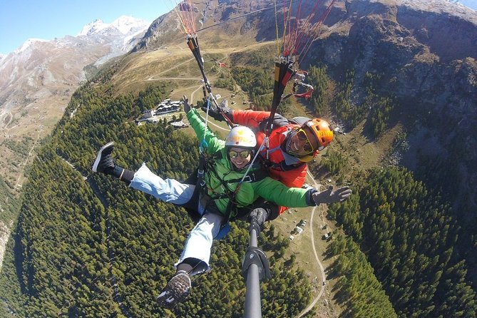 FLYMATTERHORN VIP Paragliding from Zermatt, With Matterhorn View - What the VIP label gives you