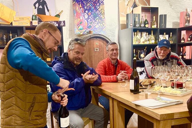 Food tour with EAT and CHILL TOUR Geneva & Lausanne - Chocolate and a sweet finish