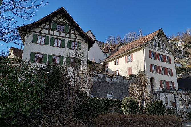 From Zurich: Breathtaking waterfall and lakes private tour - Diesbachfall and its three levels of water