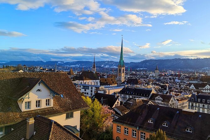 Full-Day Private Zurich Sightseeing Tour and Chocolate Tasting - Uetliberg: Zurich from above