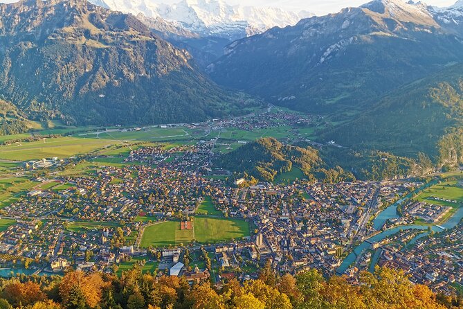 Full-Day Tour To Interlaken from Zurich (KTZ361) - Walking the Höheweg promenade