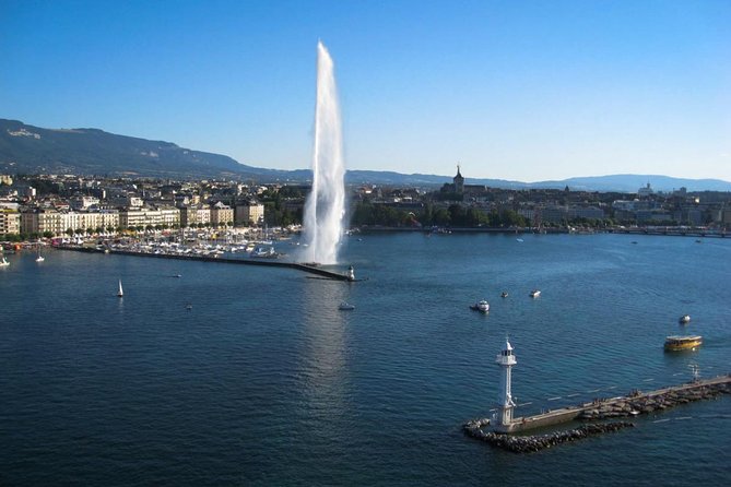 Geneva Highlights 2-Hour Introductory Tour - Walking beside St. Peter’s Cathedral and the Reformation Wall