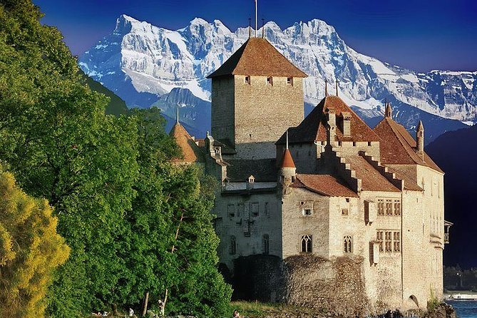 Geneva to Lausanne, Montreux and Château Chillon Private Tour - The optional vintage boat between Lausanne and Montreux