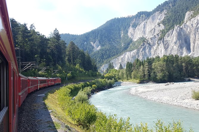 Glacier Express Panoramic Train Round Trip in one Day Private Tour from Luzern - The return to Lucerne is practical, not scenic theater