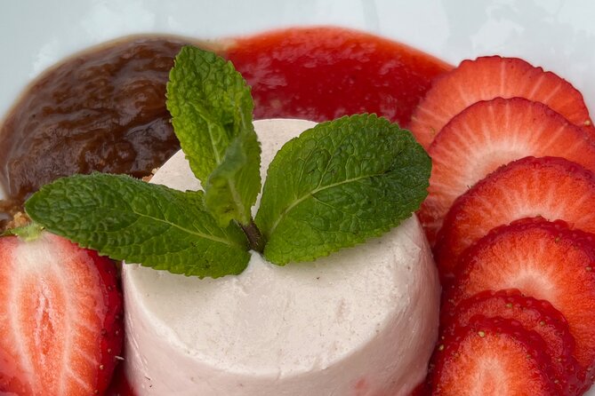 Gourmet Food and Wine Tasting Walk in Lavaux - Practical details that affect your day