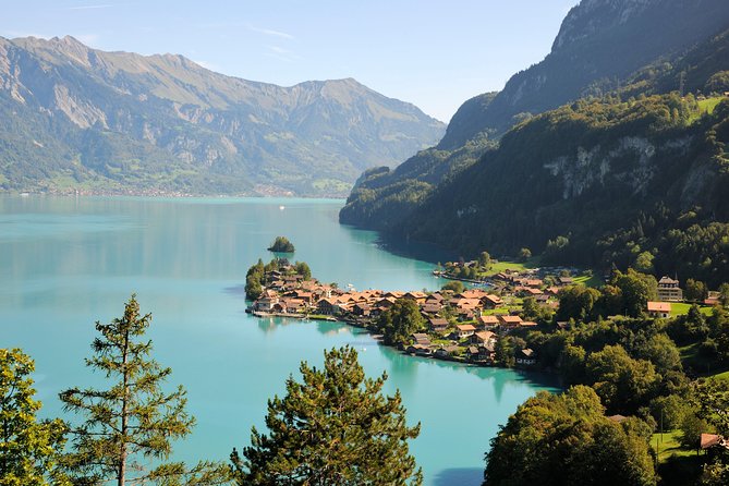 Grindelwald, Interlaken & Lauterbrunnen Day Trip from Zurich - The coach ride from Zurich