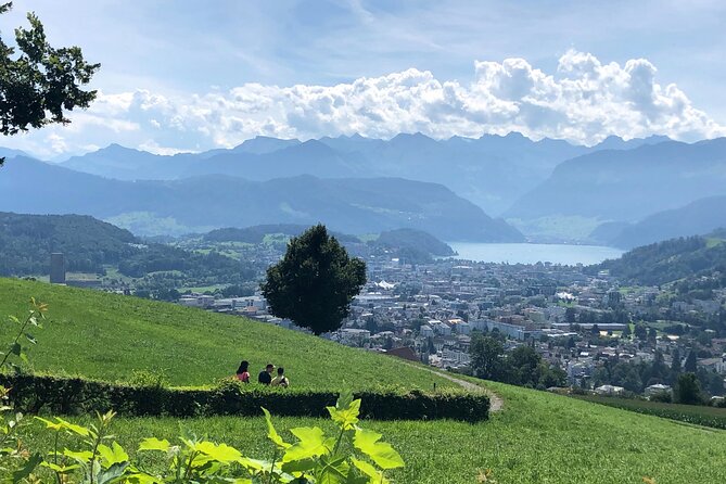 Half-Day Lake Lucerne Country Walk - The scenery: Lake Lucerne, Pilatus, and Rigi