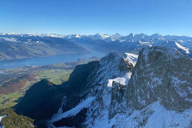 Helicopter tour to the Stockhorn mountain, with great view to the Swiss Alps - Lake Thun and the Colors of Glacier Water
