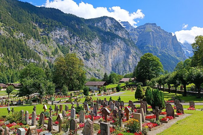 Interlaken Full-Day Highlights Tour with a Local by Private Car - Saint Beatus Caves above Lake Thun