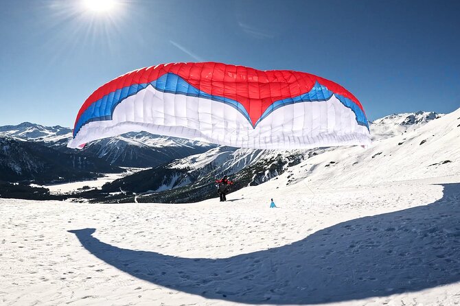 KLOSTERS: Paragliding For 2 - Couples (Video &Photos Incl.) - Gentle cruising and thrilling maneuvers