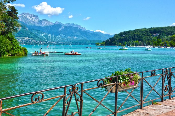 Lake Annecy Private Day Trip from Geneva - Leaving Geneva in a private executive minibus