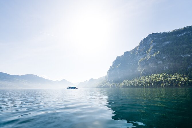 Lake Lucerne 1-Hour Catamaran Cruise - Leaving from Landungsbrücke 3 in Lucerne